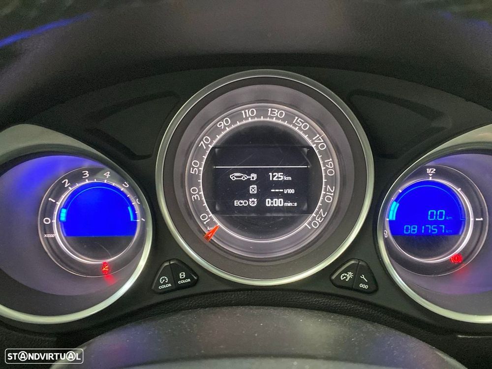 DS DS4 Crossback - 11