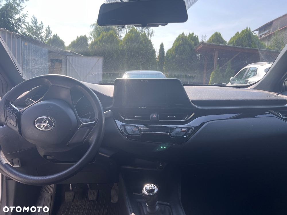 Toyota C-HR 1.2 T Active - 6