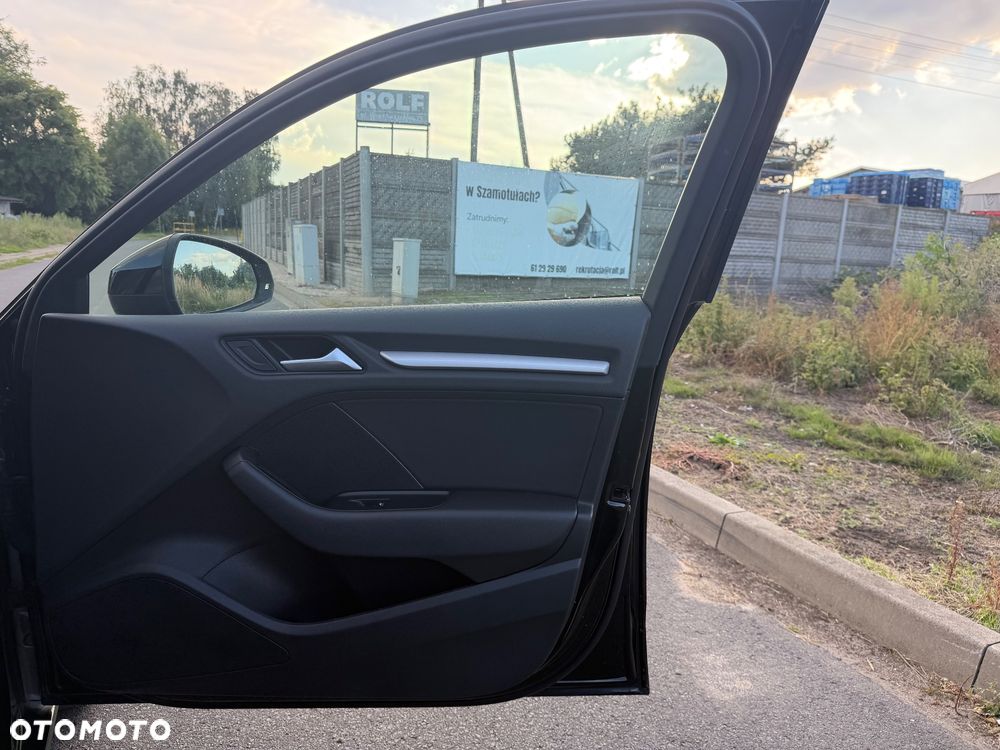Audi A3 Sportback 1.4 TFSI Ambiente - 21