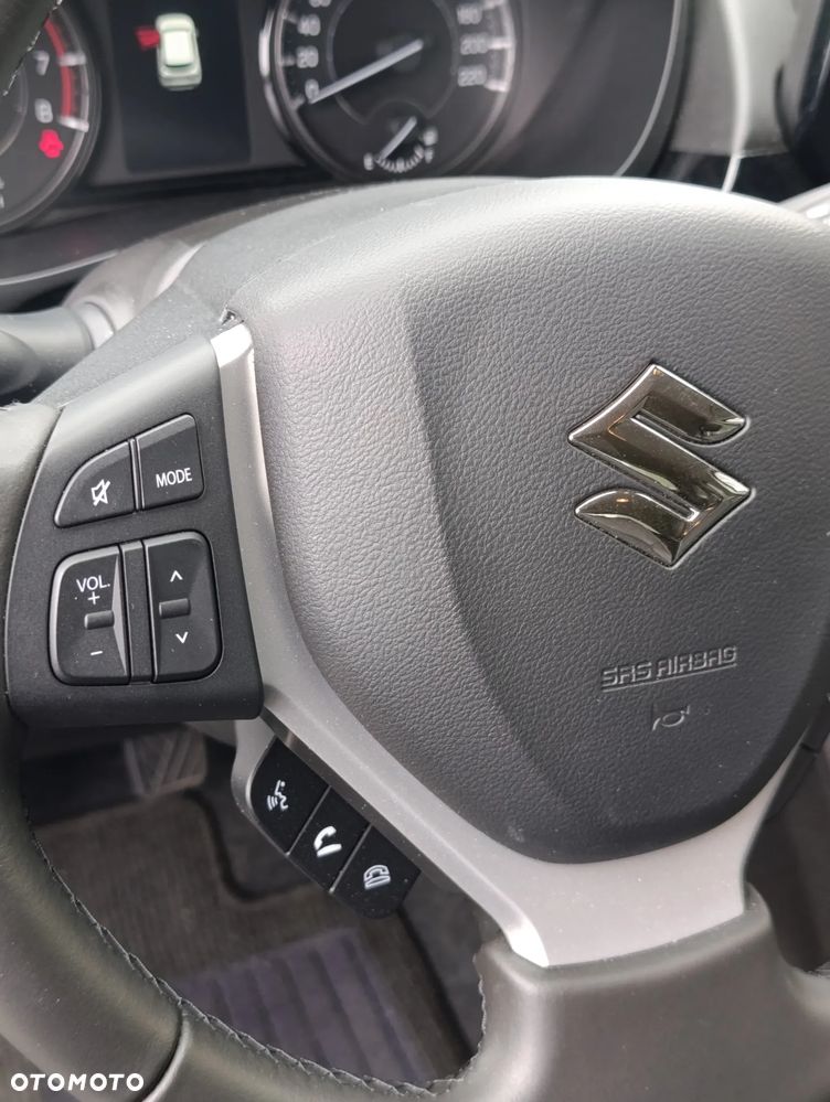Suzuki S-Cross - 8