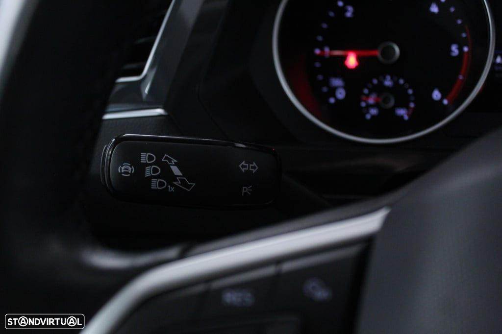VW Tiguan 2.0 TDI Life - 24