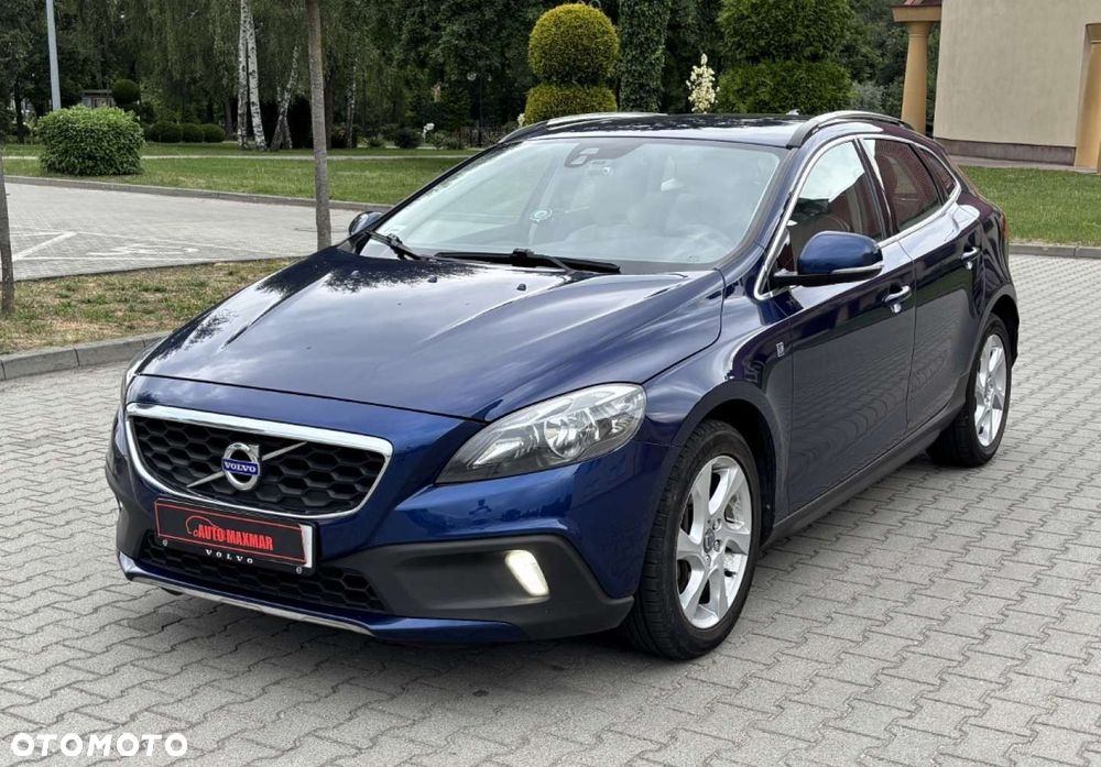 Volvo V40 Cross Country - 2