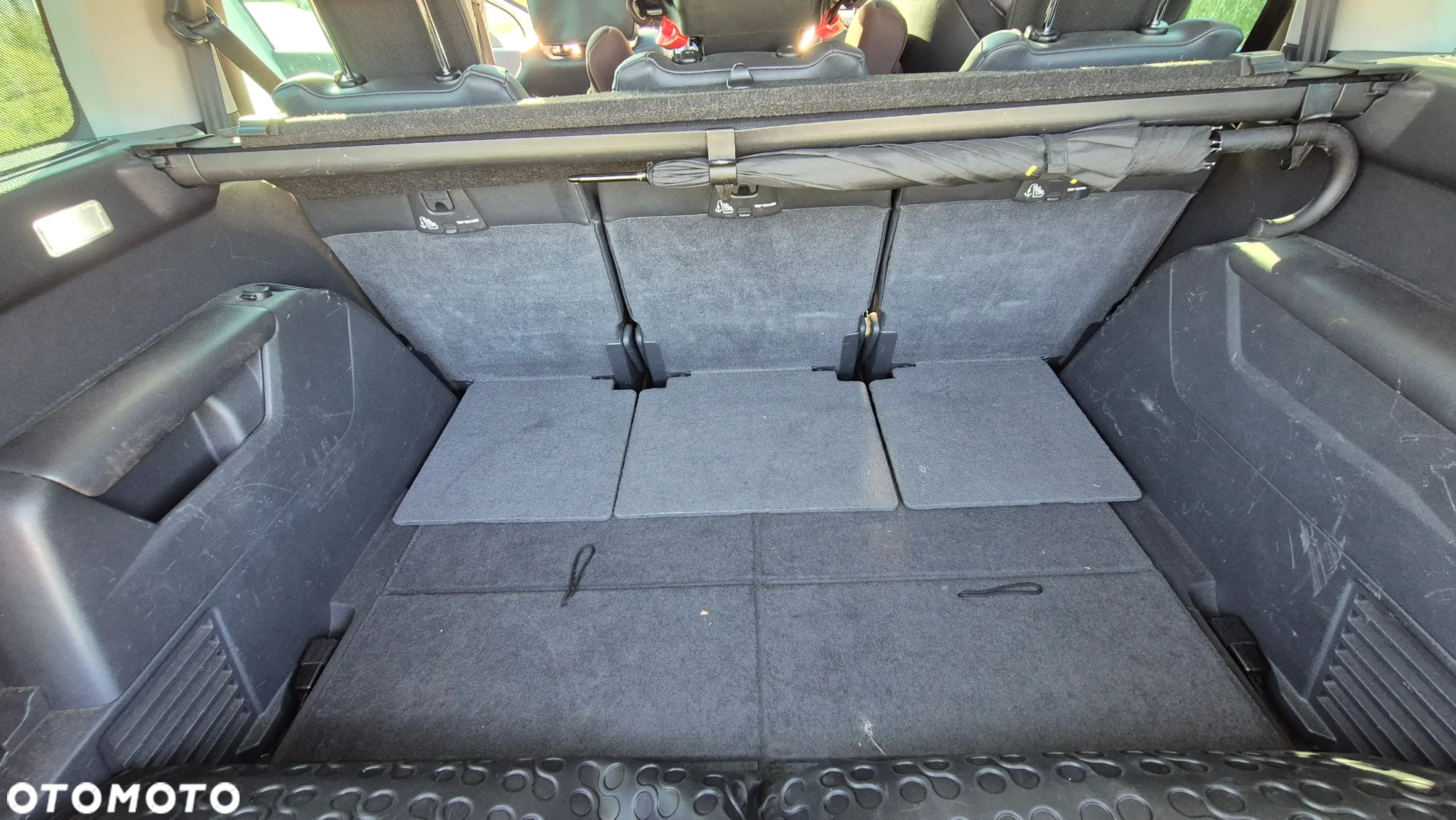 Peugeot 5008 2.0 HDi Allure 7os - 18
