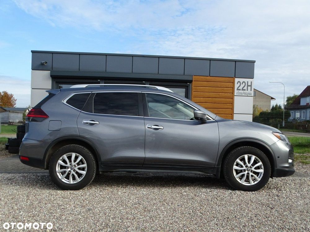Nissan Rogue - 5