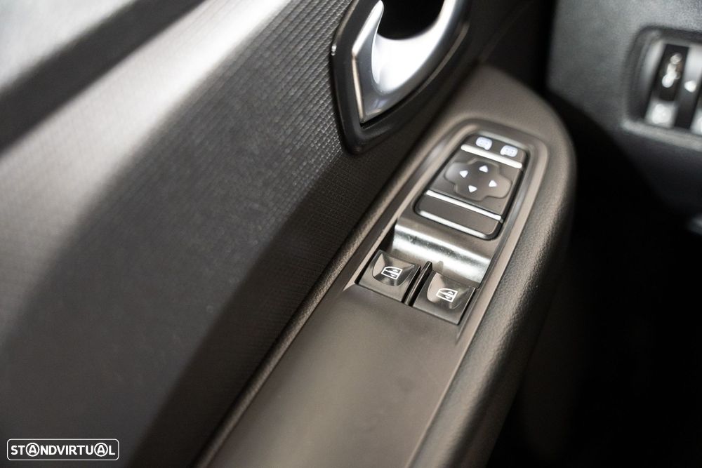 Renault Clio 0.9 TCe Limited - 18