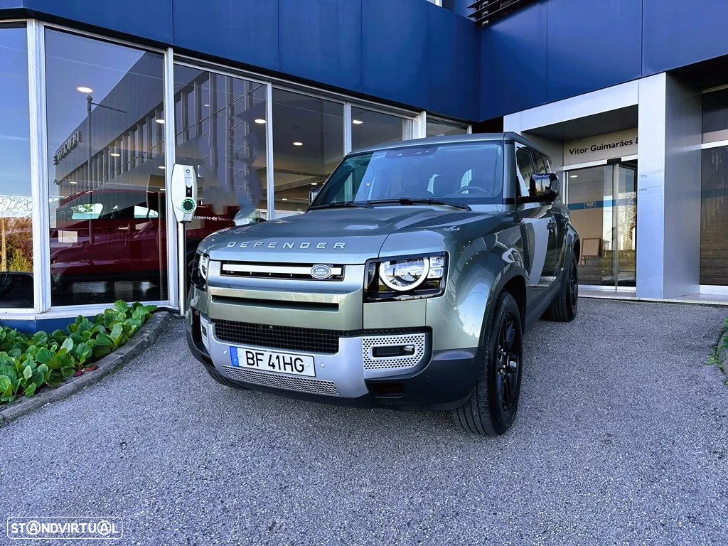 Land Rover Defender 110 D240 S - 12