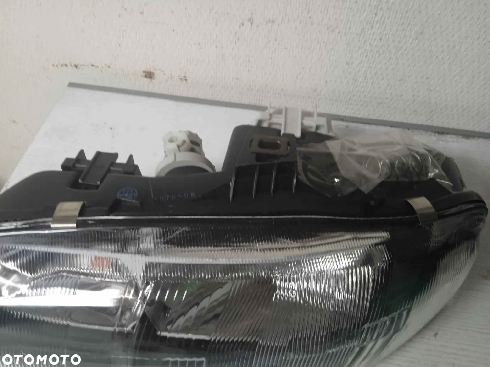 REFLEKTOR FIAT MAREA LEWY NOWY ZAMIENNIK - 4