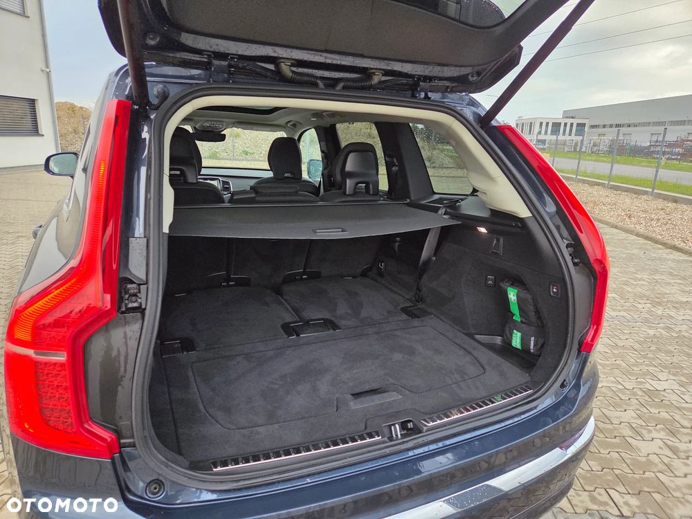 Volvo XC 90 B5 D AWD Plus Bright - 14