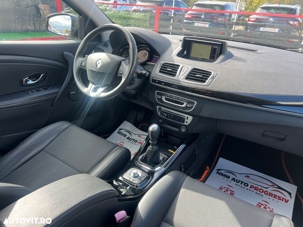 Renault Megane ENERGY dCi 110 Start & Stop Bose Edition - 21