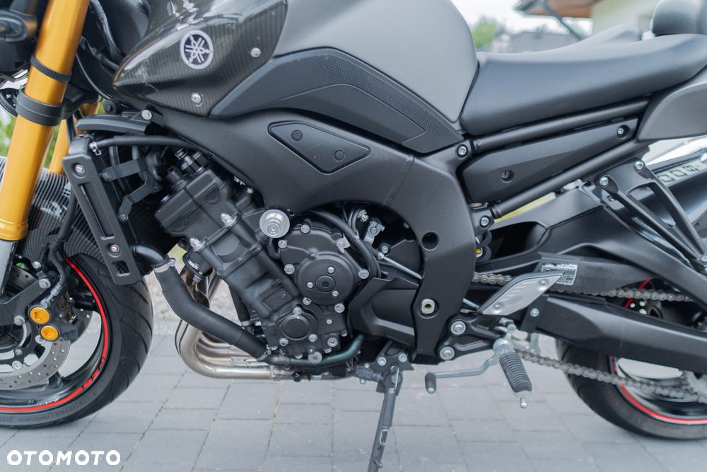 Yamaha FZ8 - 25