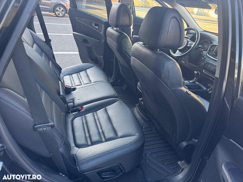 Kia Sorento - 10