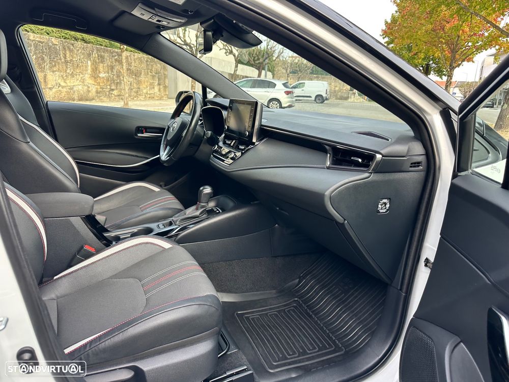 Toyota Corolla 1.8 Hybrid GR-Sport - 51