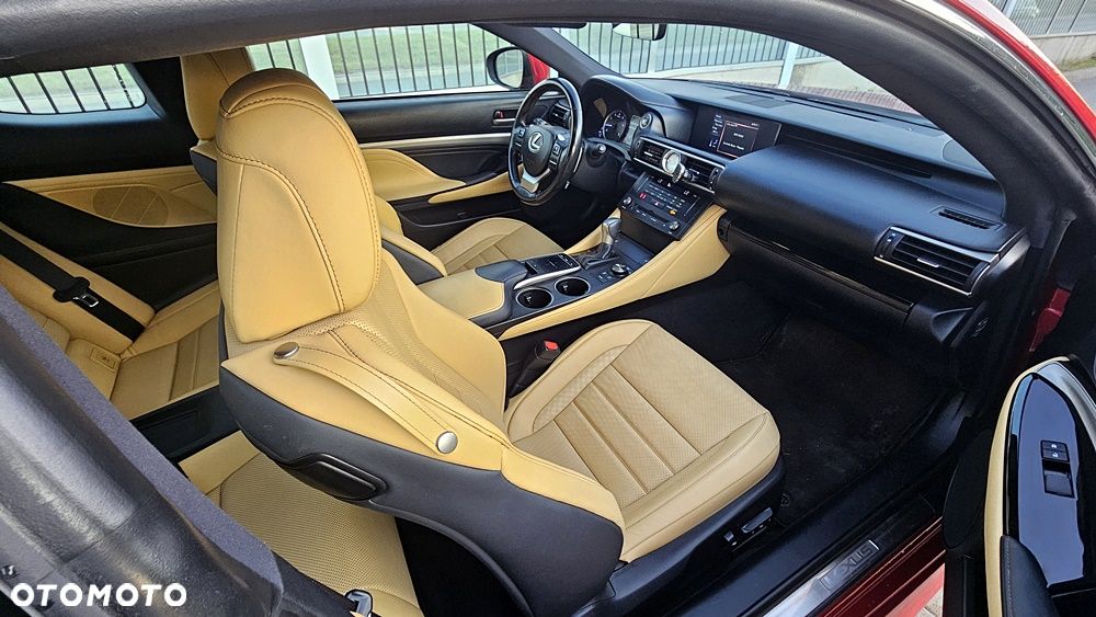 Lexus RC 200t / 300 Prestige - 9