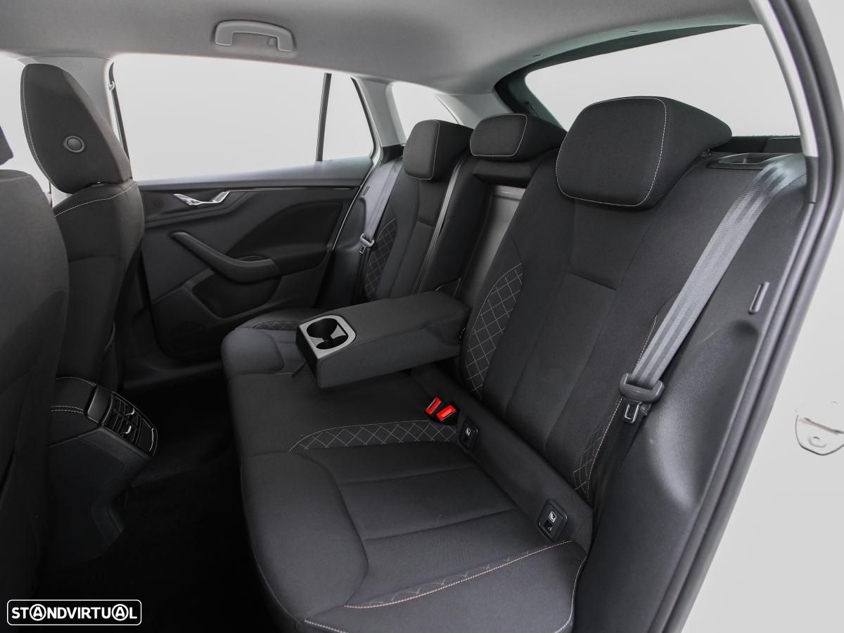 Skoda Scala 1.0 TSI Ambition - 9