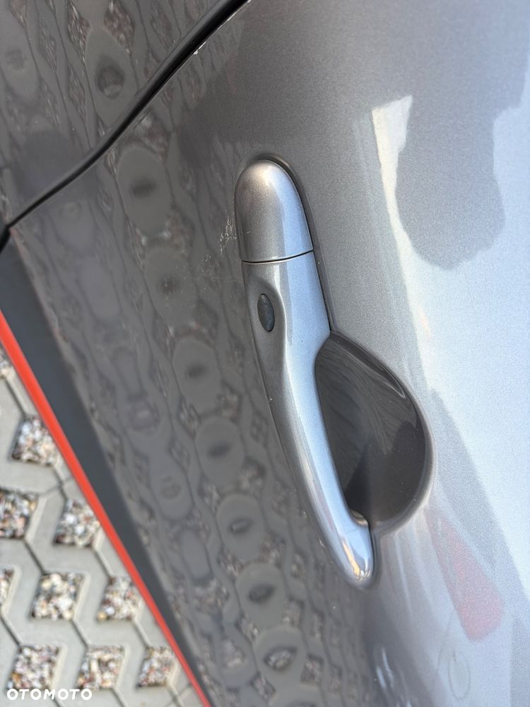 Renault Captur - 13