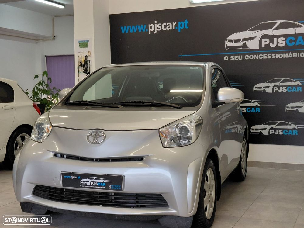 Toyota iQ 1.0 VVT-i - 1