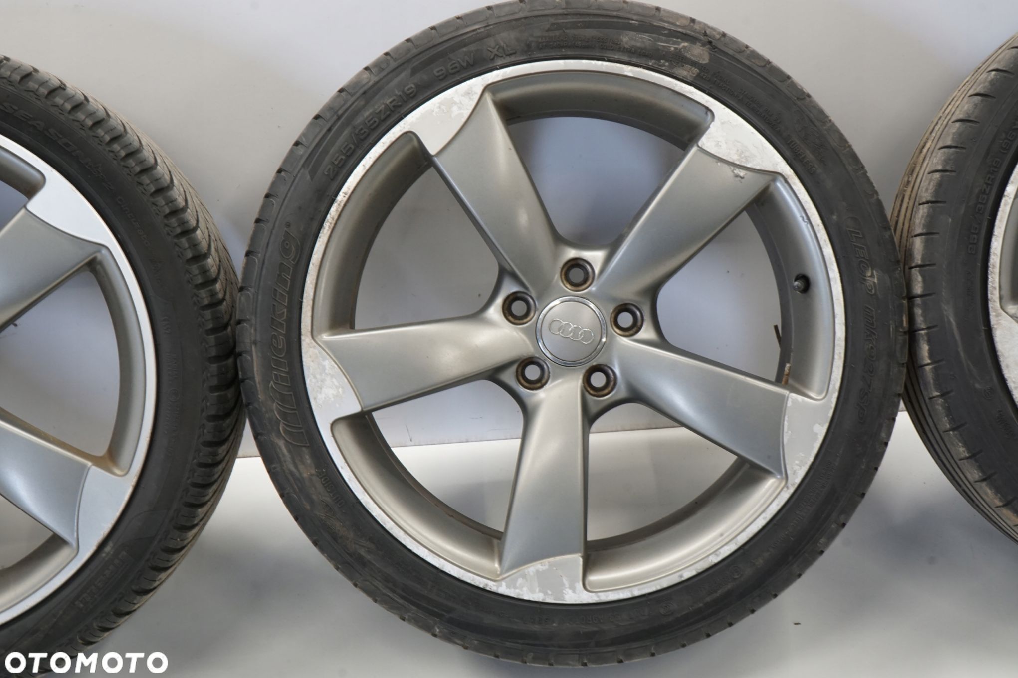 AUDI A4 B8 A5 8T 13R FELGA ALUMINIOWA ROTOR 19" 5X112 ET43 8K0601025CN - 1