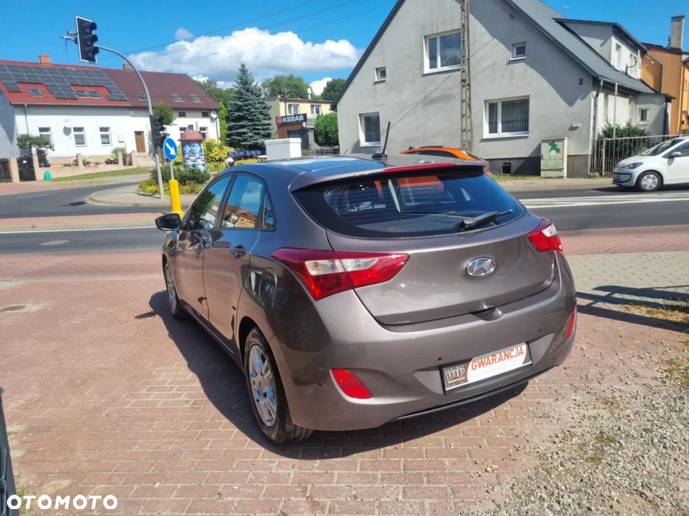 Hyundai i30 1.4 Comfort - 6