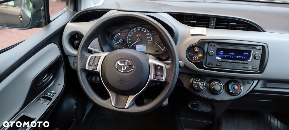 Toyota Yaris 1.0 Active EU6 - 34