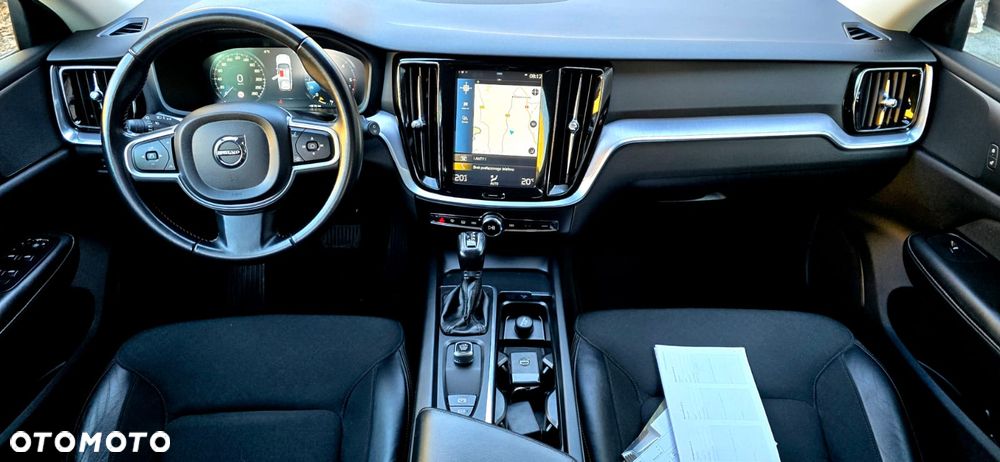 Volvo V60 D3 Geartronic Summum - 10