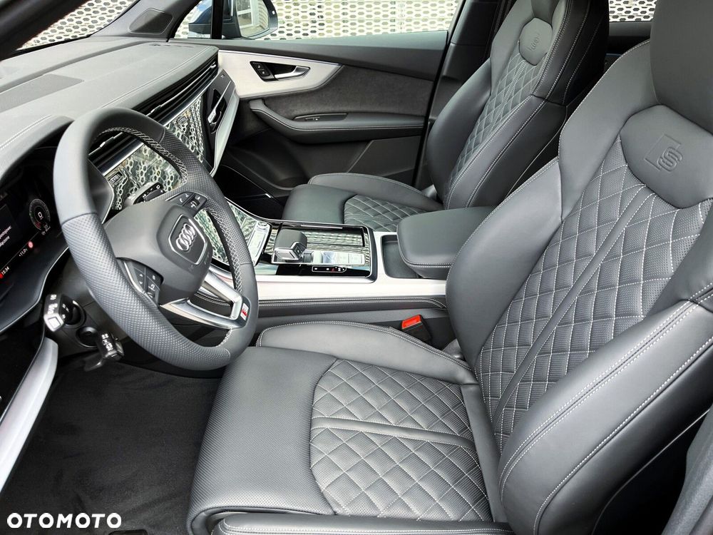 Audi Q7 - 18
