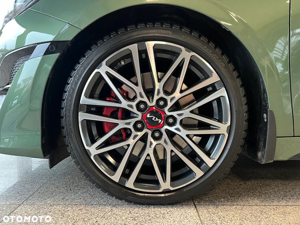 Kia ProCeed 1.6 T-GDI GT DCT - 8