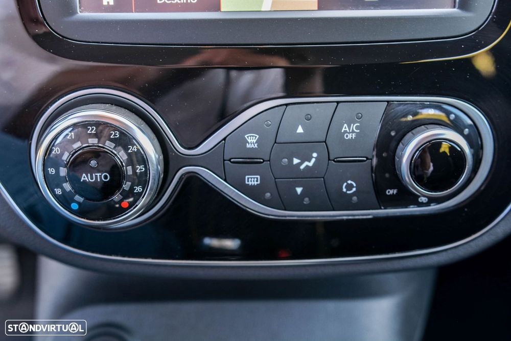 Renault Captur 1.5 dCi Exclusive - 24