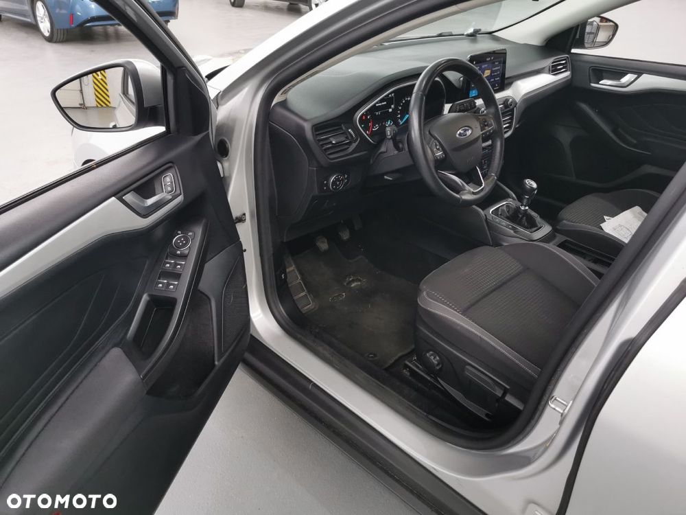 Ford Focus 1.0 EcoBoost Connected - 16