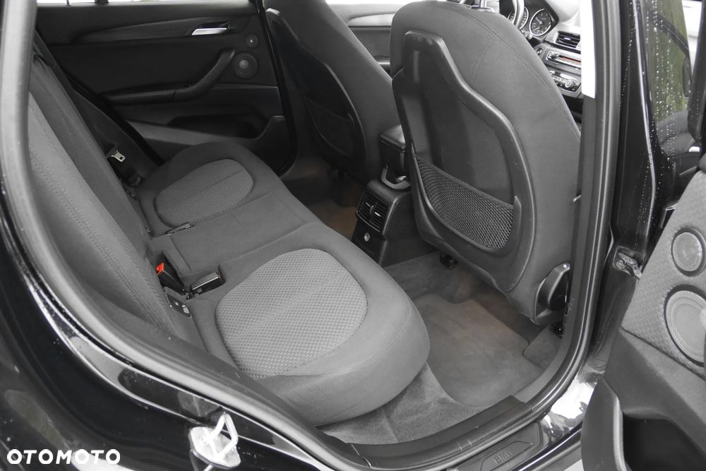 BMW X1 xDrive25d Advantage sport - 24