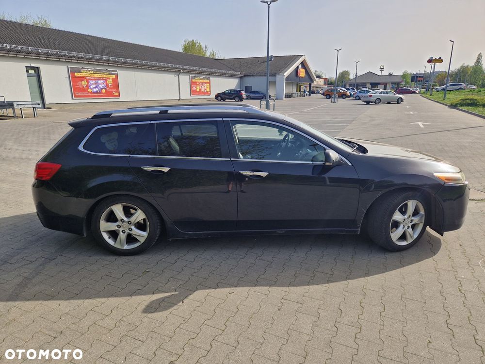 Honda Accord 2.4 Executive Nav+ACC+LKAS - 2