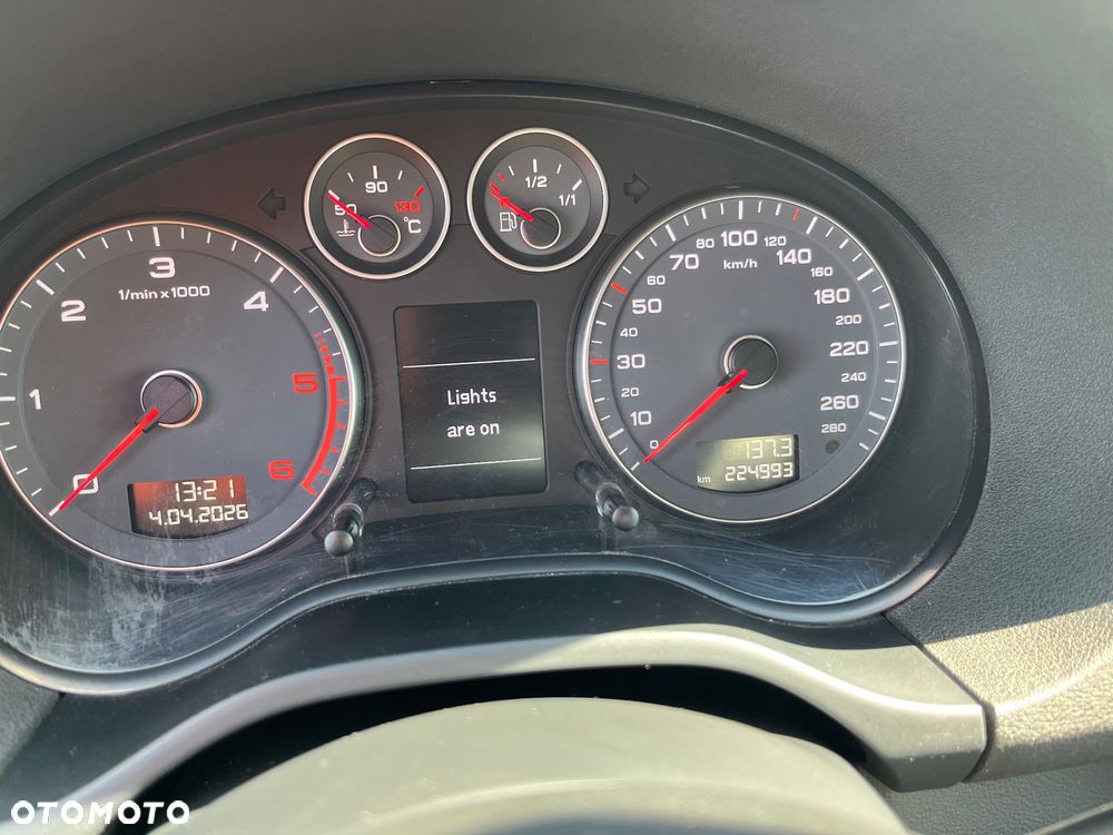 Audi A3 Sportback 2.0 TDI DPF Ambiente - 14