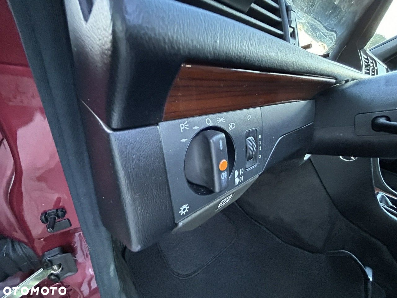 Mercedes-Benz Klasa E - 9