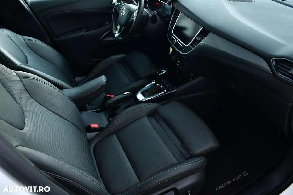 Opel Crossland - 19