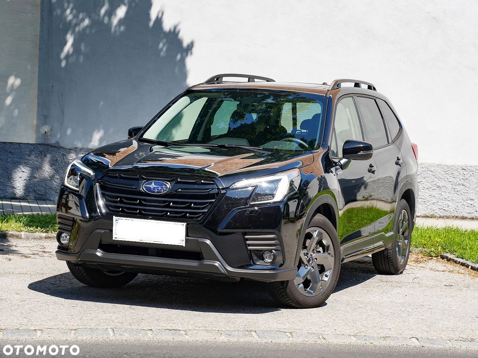 Subaru Forester 2.0i-L Platinum Black Edition EyeSight Lineartronic - 1