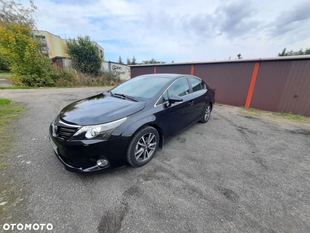 Toyota Avensis 2.0 D-4D Premium - 4