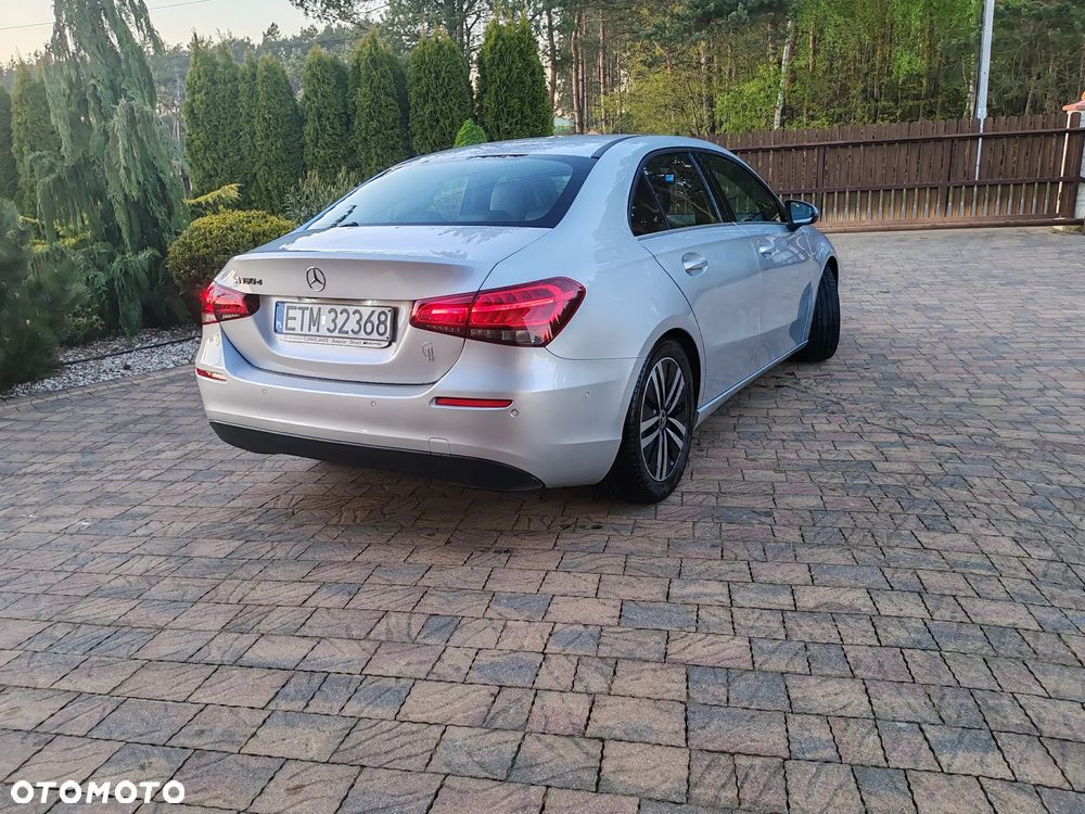 Mercedes-Benz Klasa A 180 d Edition 1 7G-DCT - 14