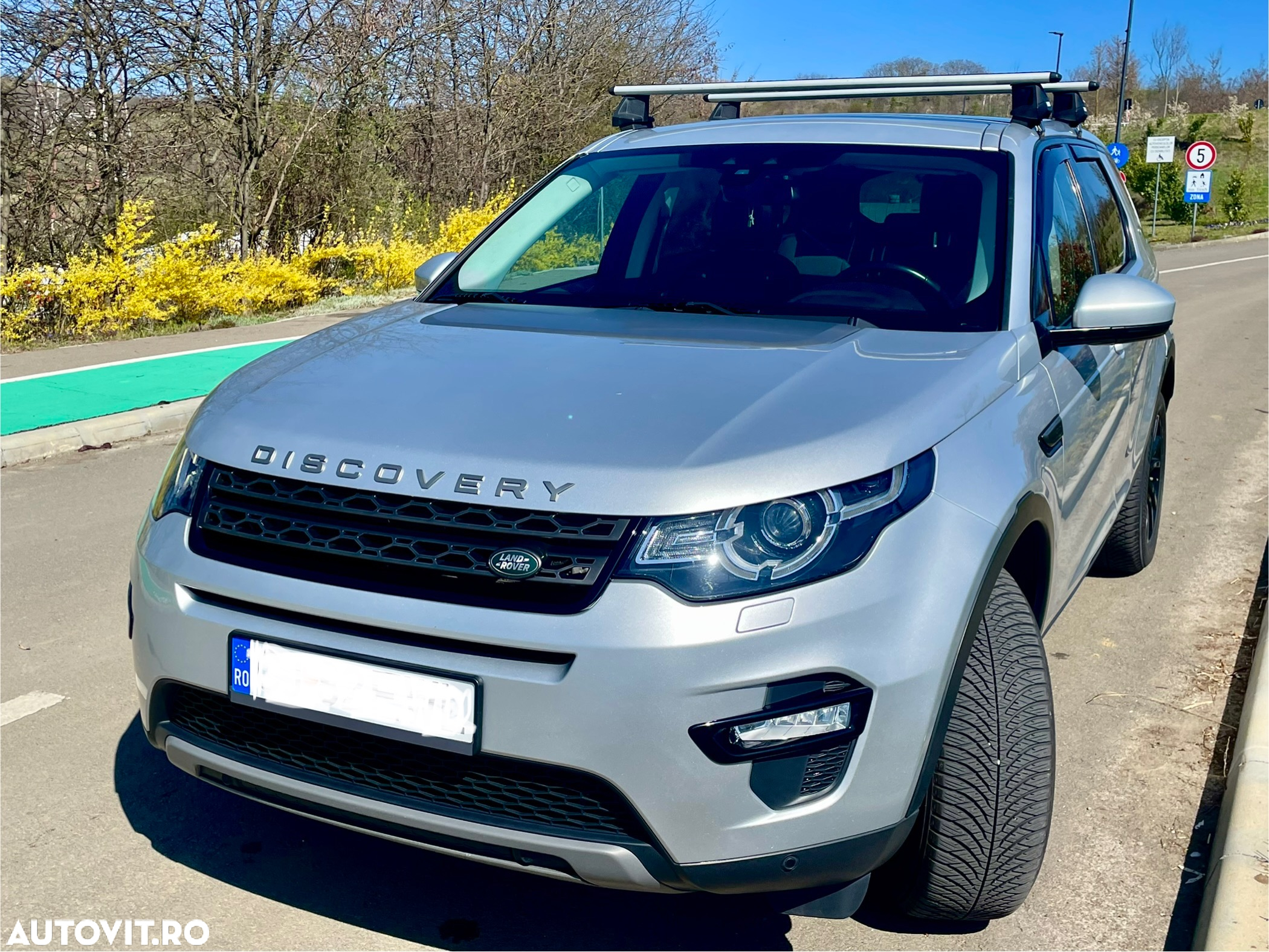 Land Rover Discovery Sport 2.0 l TD4 HSE Luxury Aut. - 10