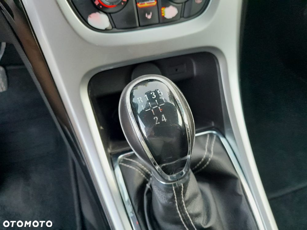 Opel Astra - 16