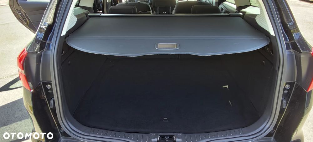 Ford Focus 1.0 EcoBoost Edition - 39