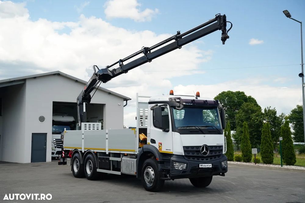 Mercedes-Benz AROCS 2640 / 6x4 / LIVRARE 6,5 M + HDS HIAB X- Hiduo 158 DS- 4 / MAX 4.700 KG / RADIOCOMANDĂ / ROTATOARE / FURCĂ PENTRU PALEȚI / EURO 6 - 4