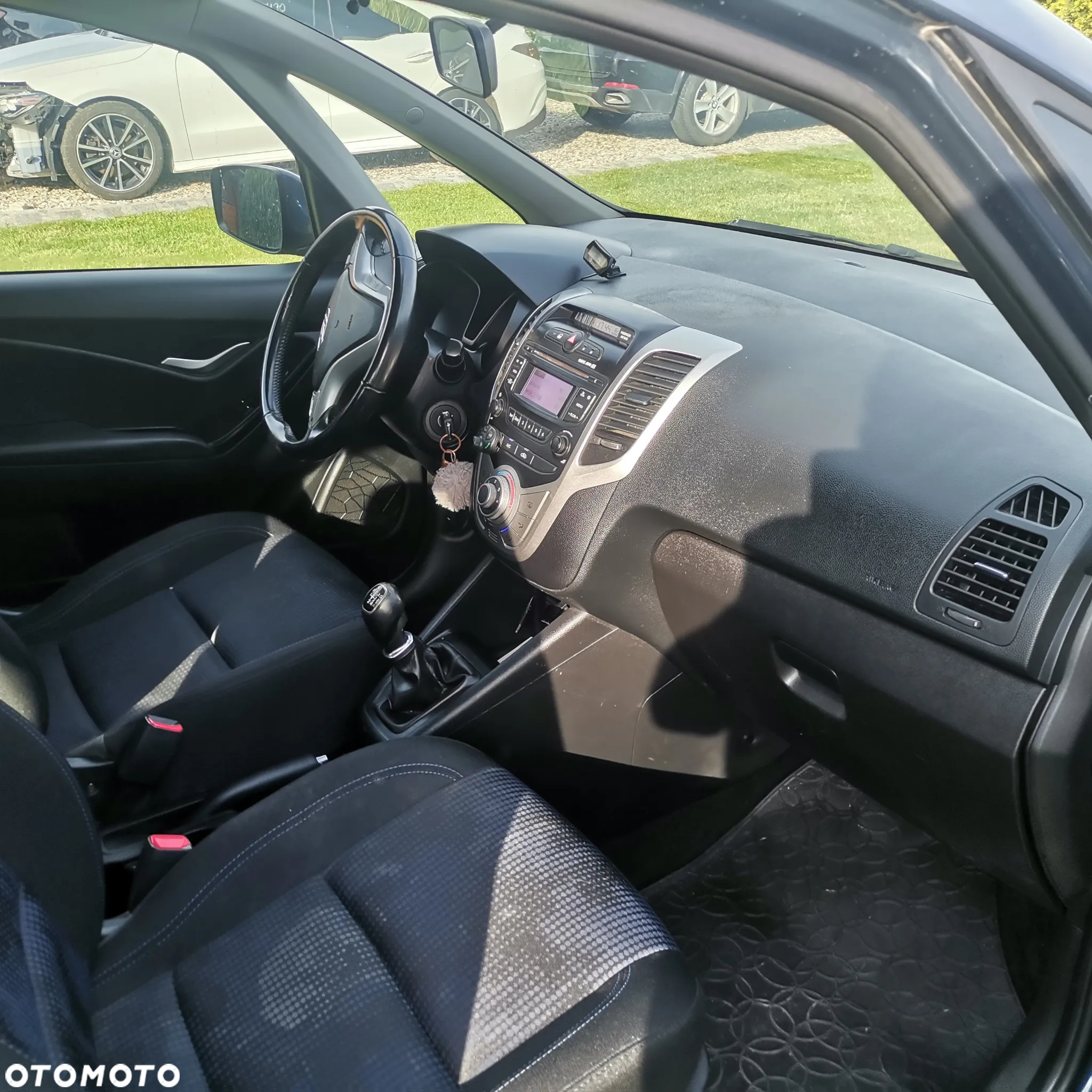 Hyundai ix20 - 15