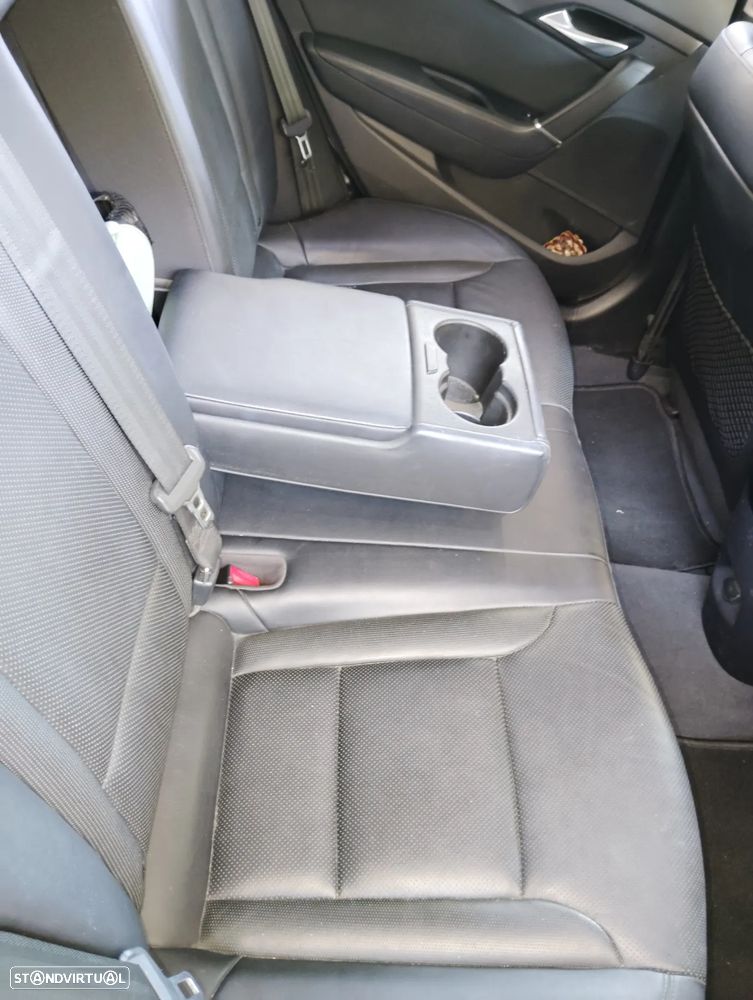 Hyundai i40 SW 1.7 CRDi Blue Comfort DCT - 37