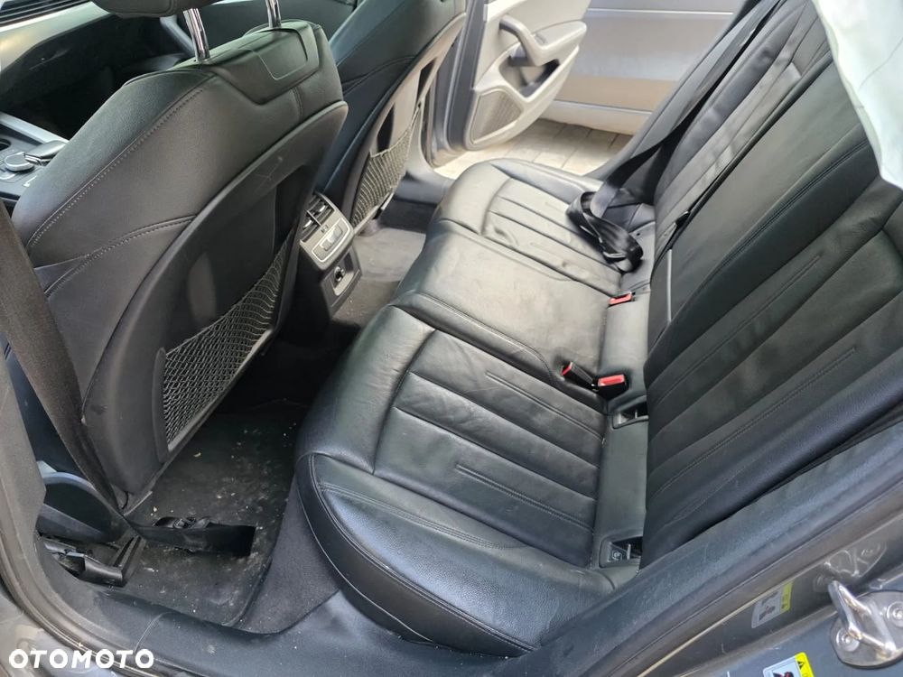 Audi A4 Avant 40 TFSI mHEV S Line S tronic - 26