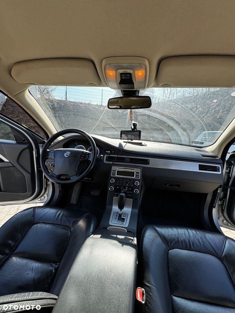 Volvo XC 70 D5 AWD Kinetic - 20