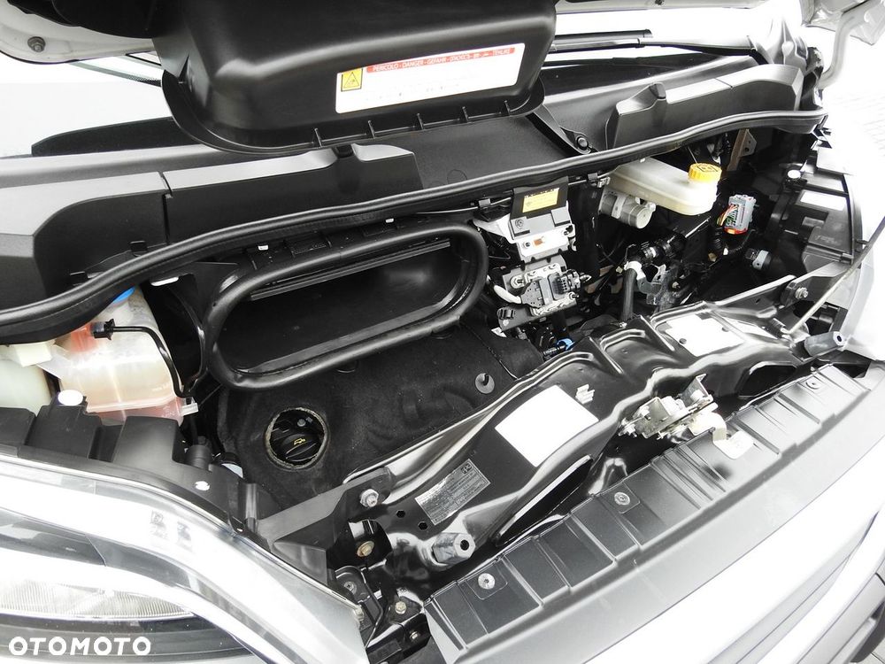 Peugeot BOXER KONTENER WINDA 8 PALET TEMPOMAT KLIMATYZACJA  140KM - 24