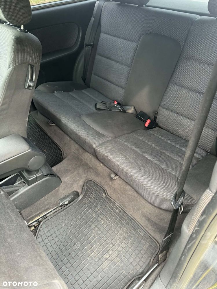 Audi A3 3-drzwiowe 1.9 TDI Ambiente - 8