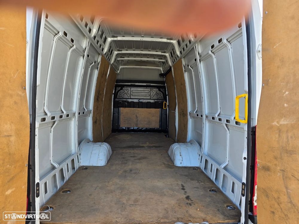 Iveco Daily 2.3 35C16 L5H4 IVA INCLUIDO - 11
