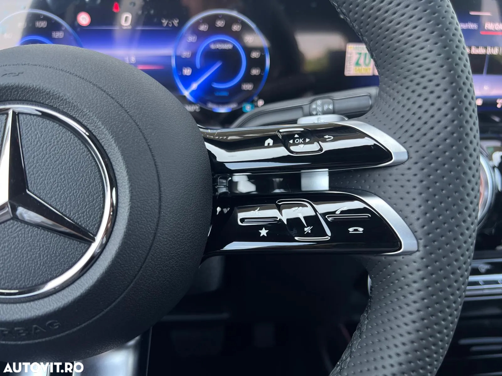 Mercedes-Benz EQA 250+ - 10