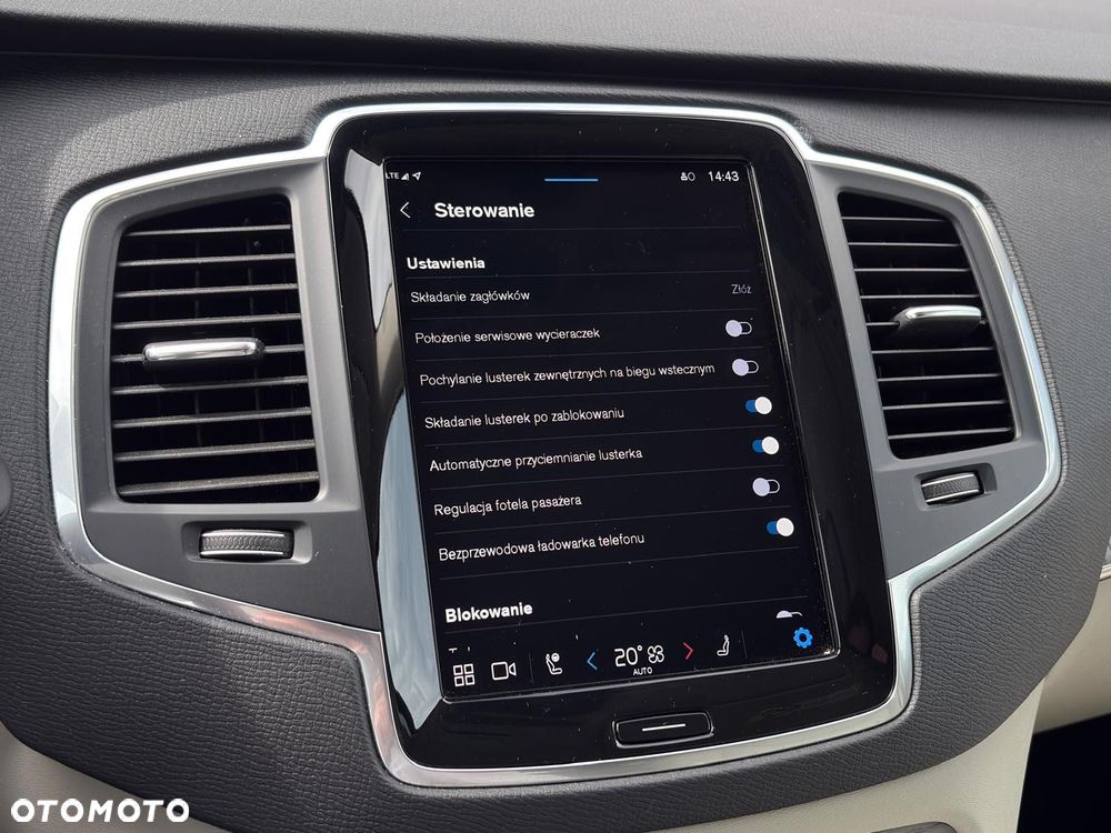 Volvo XC 90 - 31