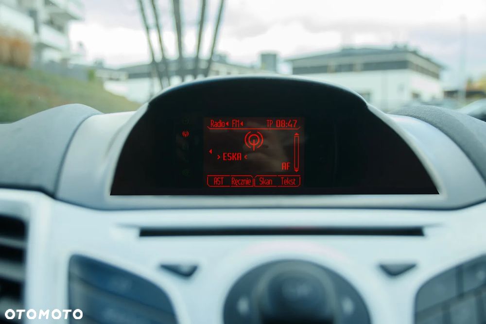 Ford Fiesta 1.25 Titanium X - 21